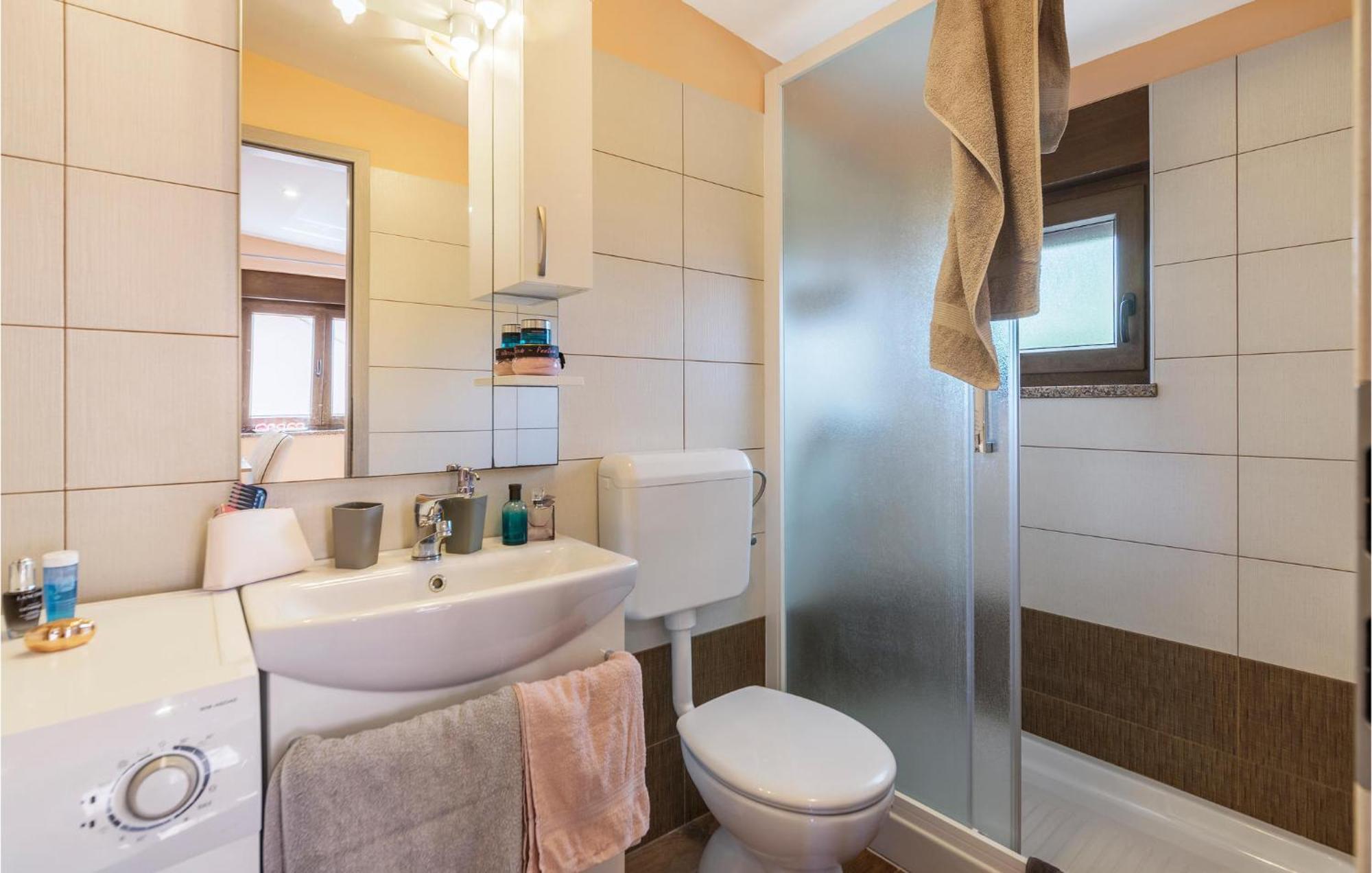 1 Bedroom Stunning Apartment In PUY מראה חיצוני תמונה