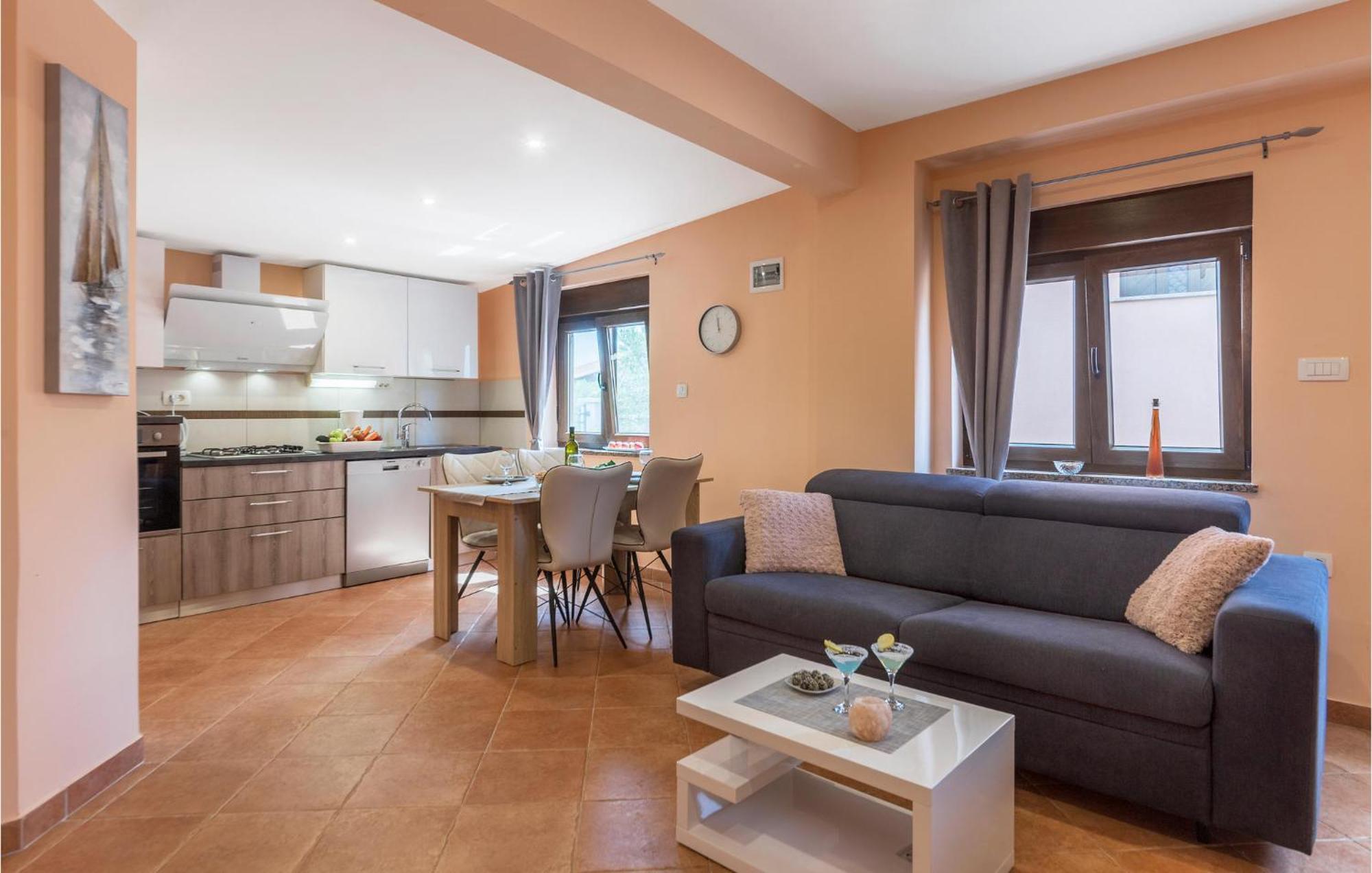 1 Bedroom Stunning Apartment In PUY מראה חיצוני תמונה
